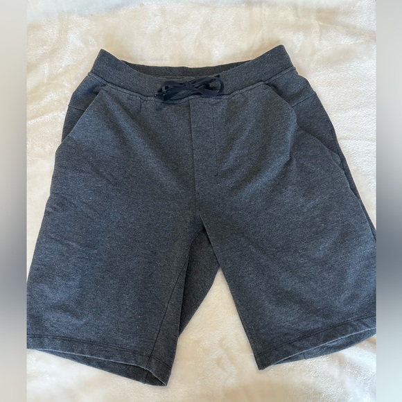 Lulu Lemon lounge shorts - Picture 1 of 4